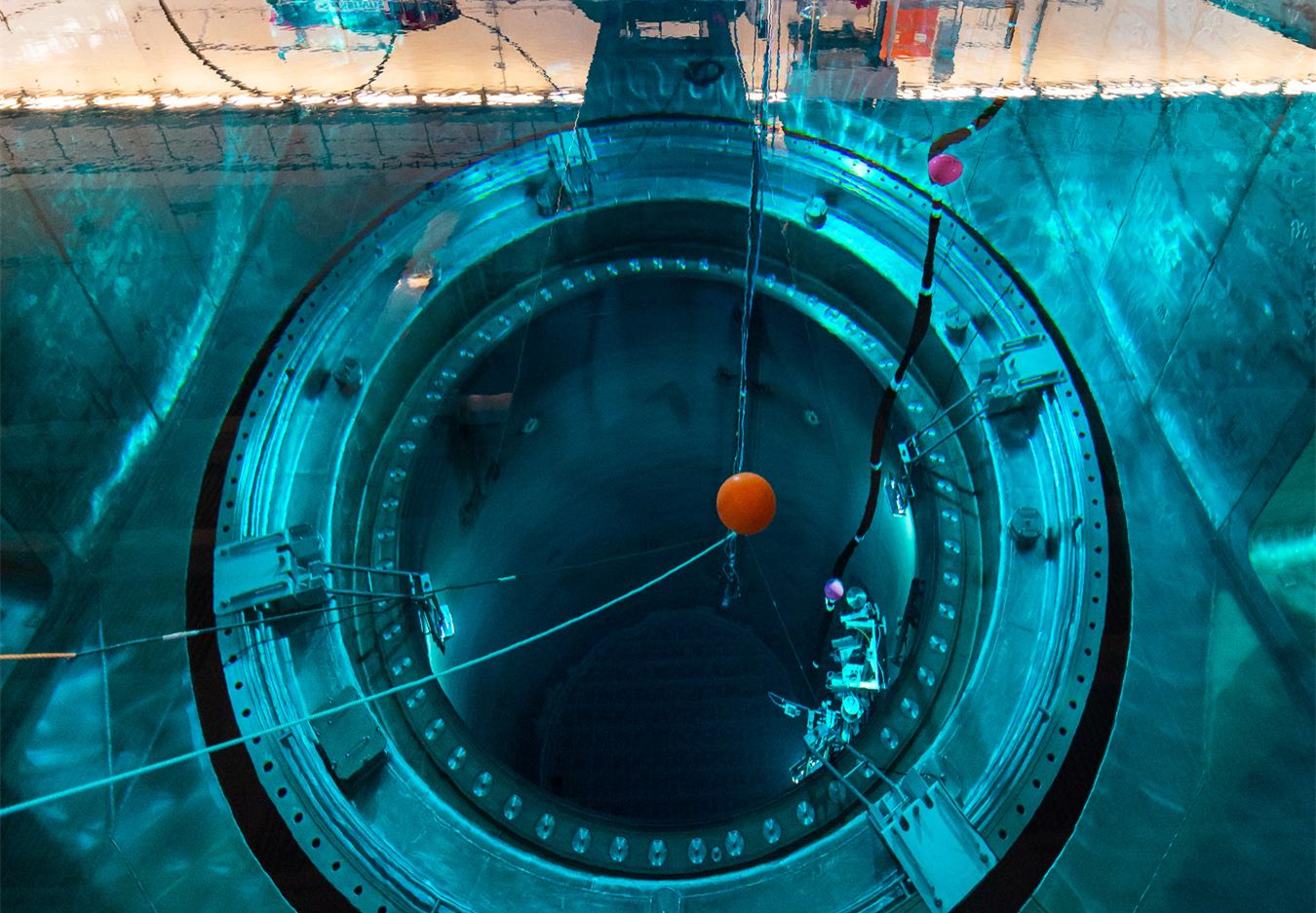 芬蘭奧爾基洛托(Olkiluoto)核電站1號機組燃料存在技術偏差