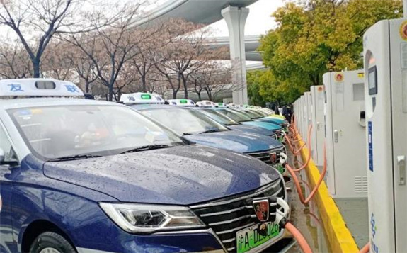 上海虹橋機場充電示范點建成投用