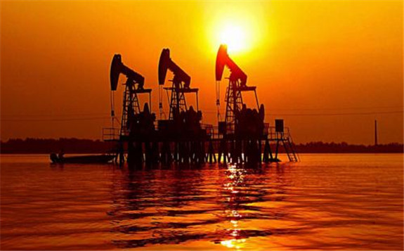 石油價(jià)格低位運(yùn)行加重全球經(jīng)濟(jì)風(fēng)險(xiǎn)