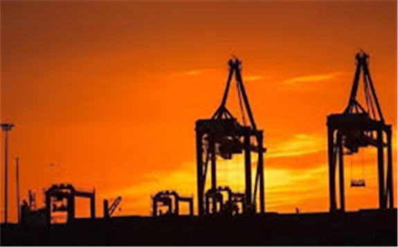 俄罗斯4月初原油产量略低于3月平均产量