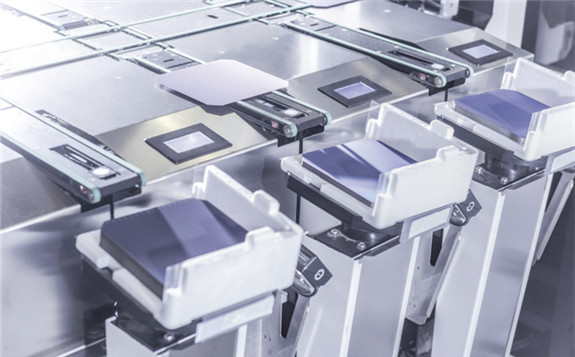 瑞士太陽能公司Meyer Burger考慮投資吉瓦級德國太陽能工廠