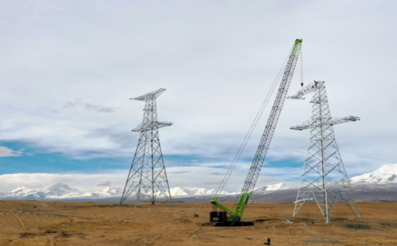 湖南機械吊裝“世界高度”，展現高海拔施工“大國重器”實力