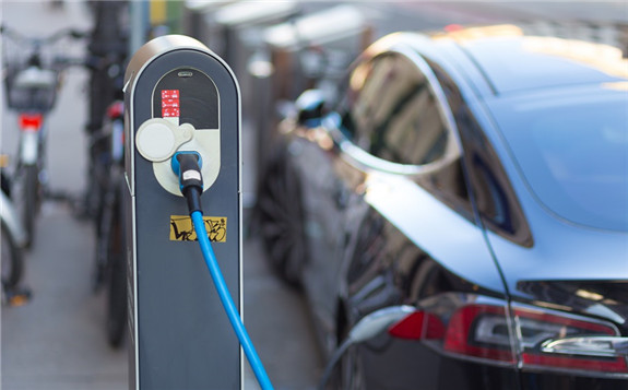 補貼延長、購置稅免征，政策“紅包”助推新能源車市回暖