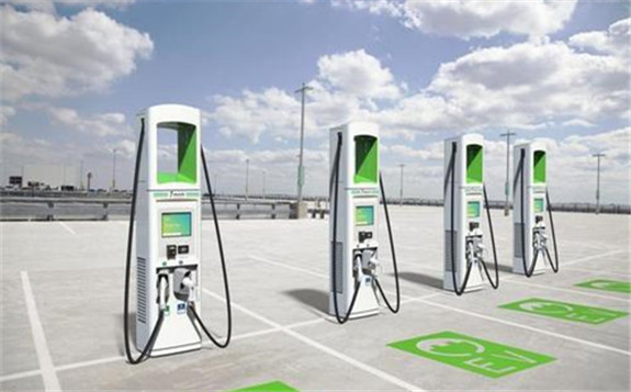 寶馬集團宣布與國網電動汽車聯手，在華布局超27萬根充電樁