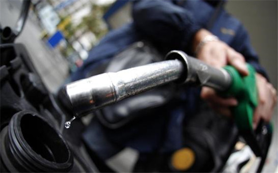 減產(chǎn)協(xié)議創(chuàng)紀(jì)錄延長(zhǎng)，國(guó)際油價(jià)漲逾2%創(chuàng)三個(gè)月來(lái)新高