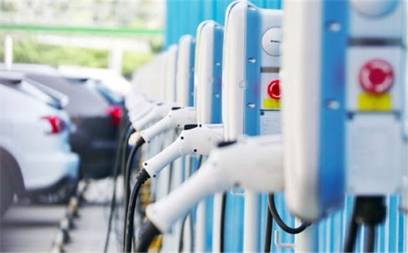 乘著“新基建”的東風，充電樁行業迎來提速發展機遇期