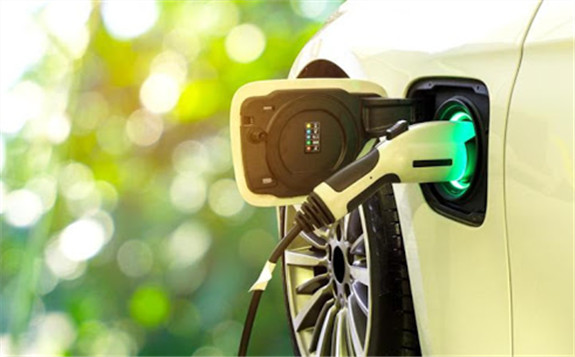 欧盟各成员国近期通过征收碳排放税等方式，鼓励新能源车型消费