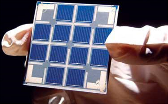 薄膜VS晶硅，誰更能代表今后光伏建材的發(fā)展趨勢?