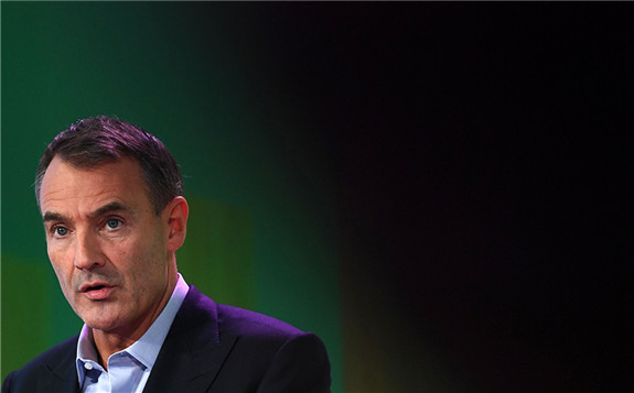 為實現凈零排放的新興戰略，英國石油（BP）用裁員換低碳