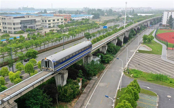 長(zhǎng)虹電源承擔(dān)高速磁浮試驗(yàn)樣車(chē)440V蓄電池組的研制工作