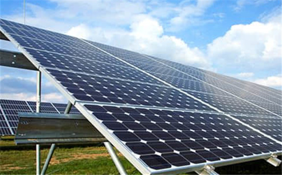 老舊建筑屋頂是重要資源，那會是多少個“三峽”？