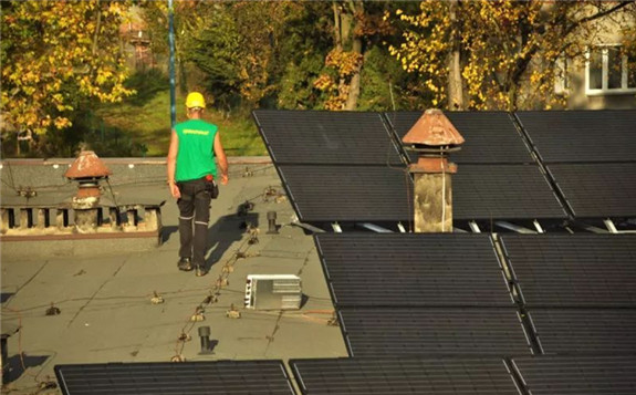 波蘭鼓勵投資太陽能發電和海上風電