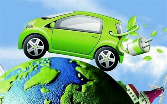 一輛電動汽車能否不換電池繞地球50圈？