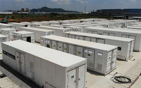 超级电网“充电宝”：集中式储能电站的电量大约是普通的26万倍