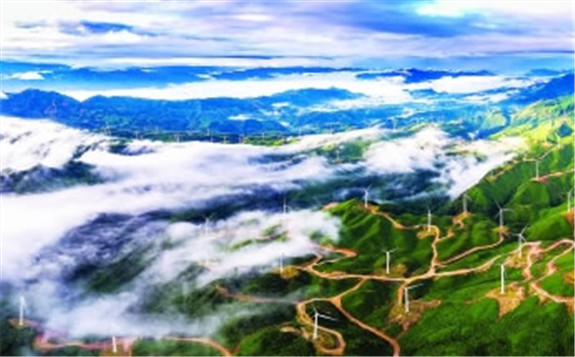 南方最大高山风电场在兴安建成运行