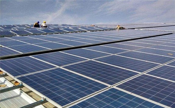 美國(guó)加州出臺(tái)新法規(guī) 將啟動(dòng)太陽(yáng)能電池板回收行業(yè)