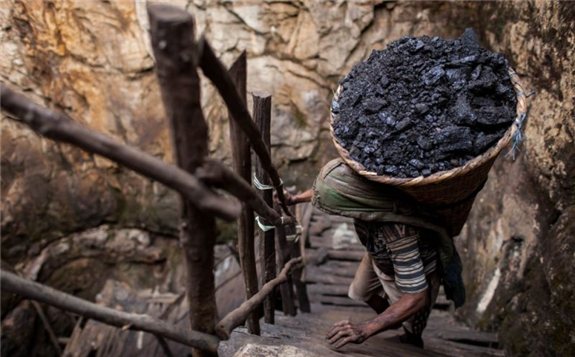 印度煤炭公司4-6月向非電力行業供煤同比大增2倍