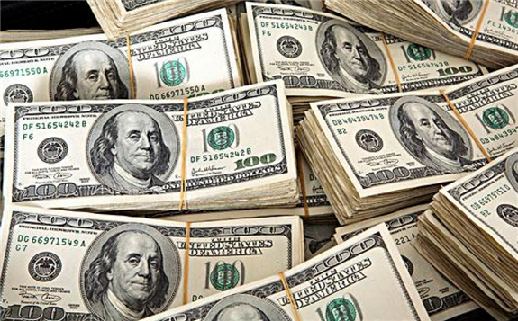 美元7月累計(jì)下跌4.1%，創(chuàng)下了2010年以來(lái)最大月度跌幅