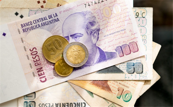 阿根廷宣布達成近700億美元債務重組協議