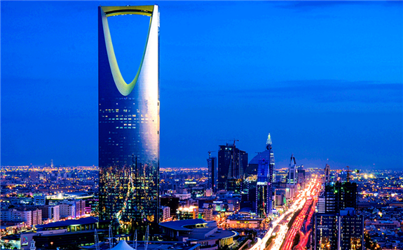 沙特阿美二季度利潤降70%