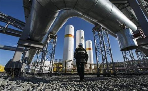 7月份俄罗斯石油产量下降16.2%