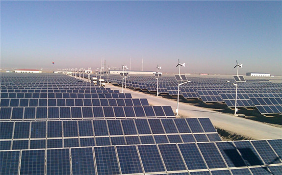 英国首个无补贴光伏储能电站Clayhill易主