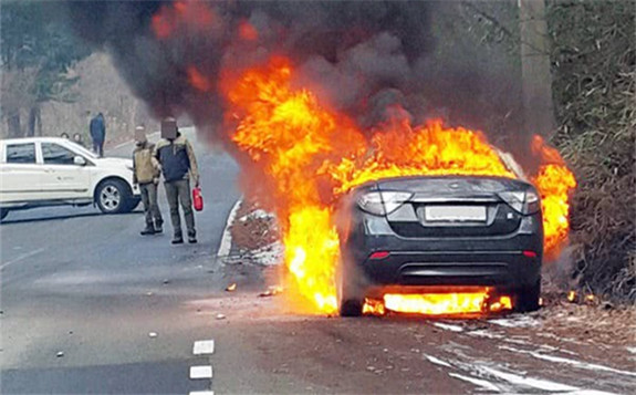 电动汽车起火事故频发，暴露出动力电池领域被忽视的“新命题”