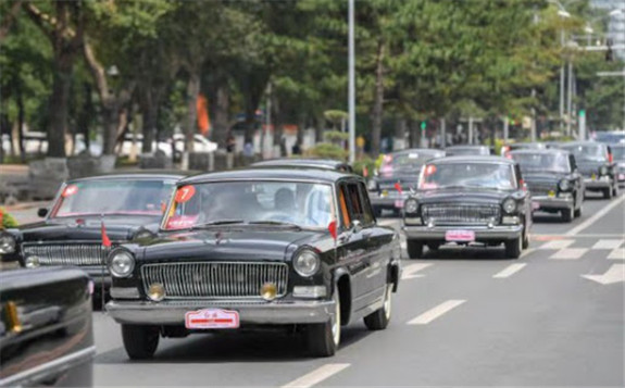 我国民族汽车品牌国内市场占有率过半！