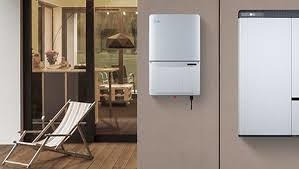 美國越來越多安裝住宅太陽能發電設施的客戶正在配套部署電池儲能系統