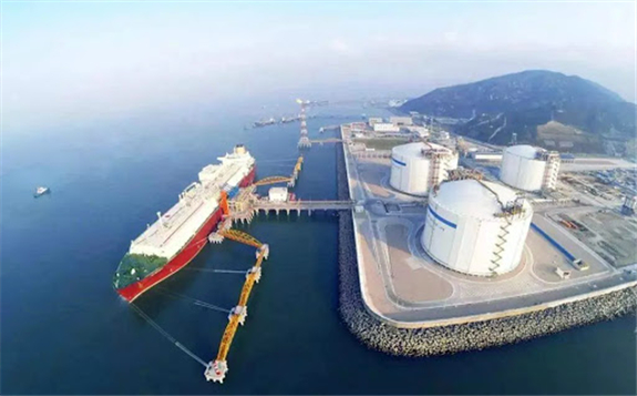 全球在建LNG項(xiàng)目的年氣化能力將達(dá)1.44億噸，為10年最高水平