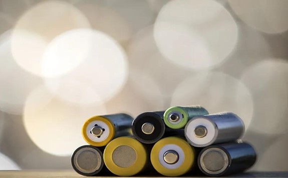 儲能行業的提問：鋰的供應能維持多久?