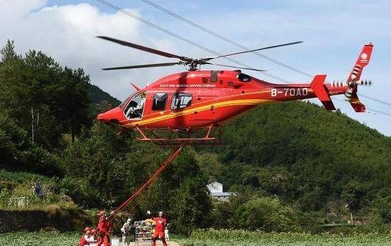 國家電網完成世界首次山地特高壓線路直升機帶電檢修任務