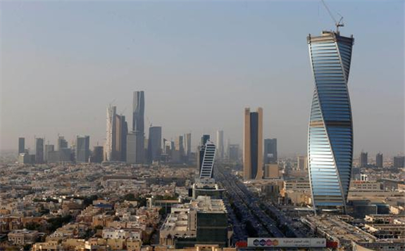 經濟壓力陡增，或將打擊沙特擺脫石油經濟的努力