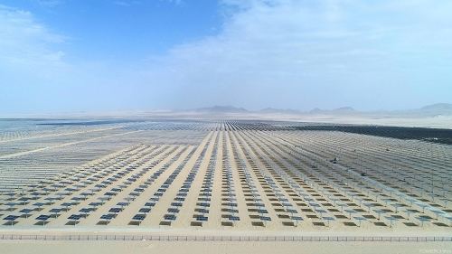 山東三建烏圖美仁20萬千瓦光伏項目成功并網發電