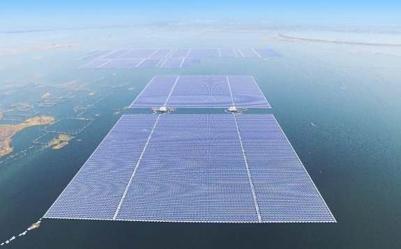 晶澳為西班牙首座水上漂浮式光伏電站提供組件