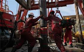 國(guó)內(nèi)首次對(duì)超稠油油藏大規(guī)模實(shí)施蒸汽驅(qū)開(kāi)發(fā)