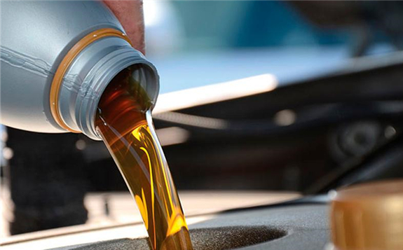 哈薩克斯坦能源部長稱或將延長柴油進口禁令