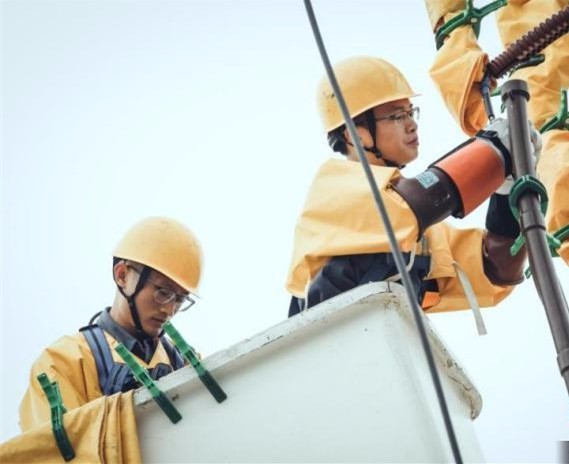 深圳電網今年累計供電量852.66億千瓦時，率先實現同比轉正