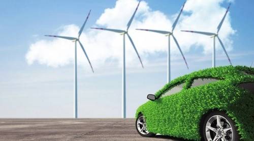 论新能源汽车在碳达峰、碳中和目标实现过程中该如何发挥作用？