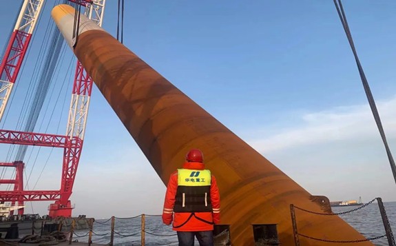华电重工国能大丰H5#海上风电项目部顺利完成2021年单桩基础沉桩