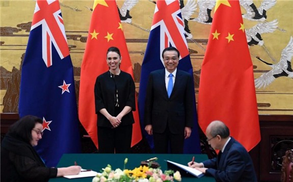 商务部国际司负责人解读中国—新西兰自由贸易协定升级议定书