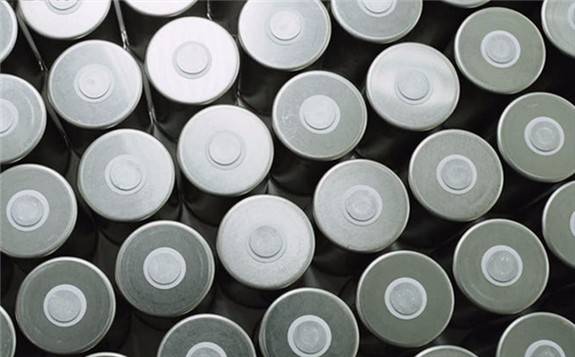 国产电池制造商比克电池率先发布4680圆柱电池