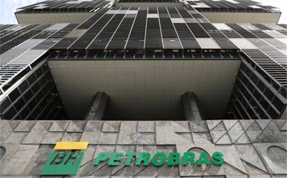 巴西石油公司（Petrobras）对分销商的销售价格将上调39%
