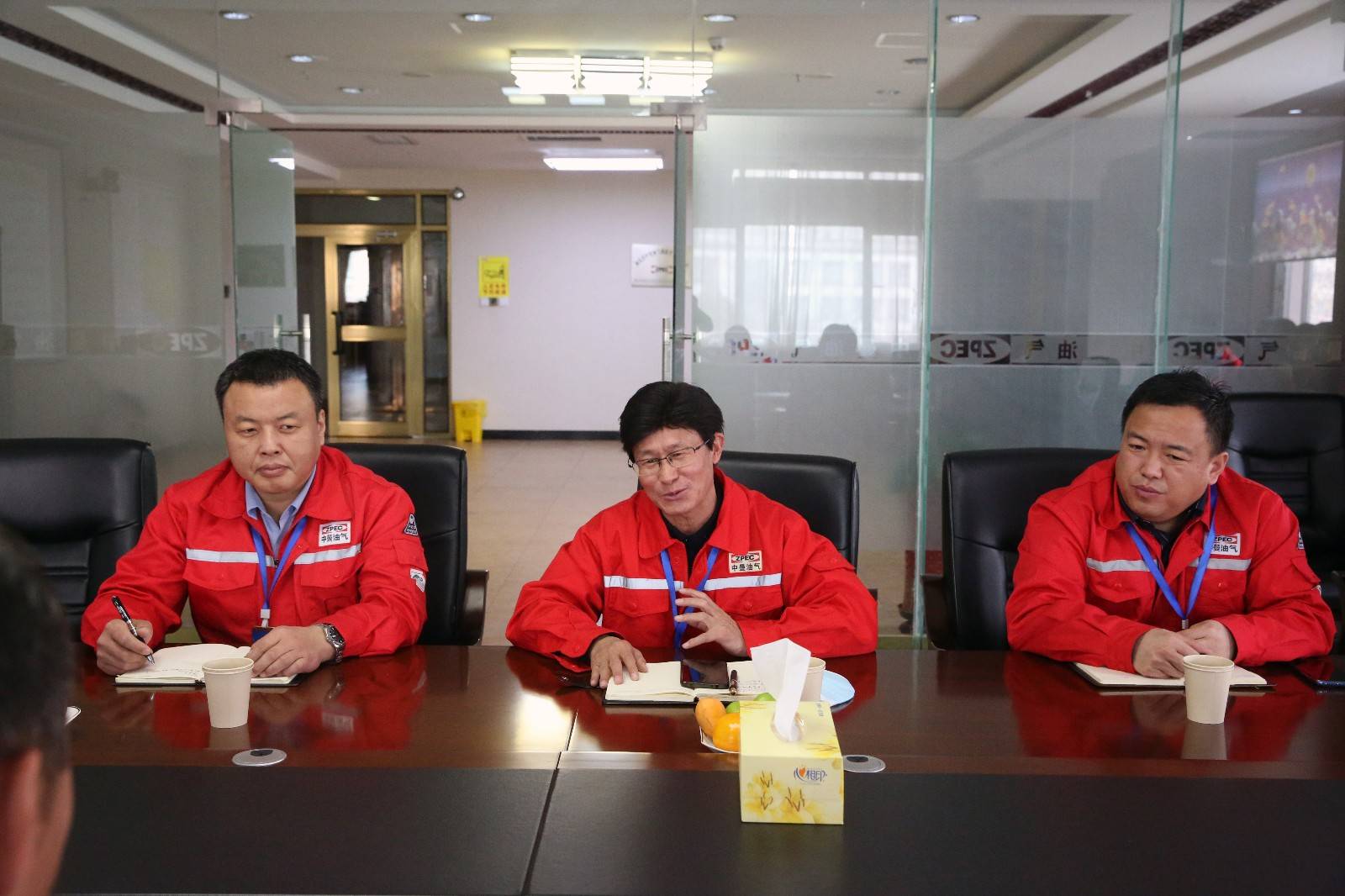 新疆温宿县委常委、副县长陶国建到中曼油气考察调研