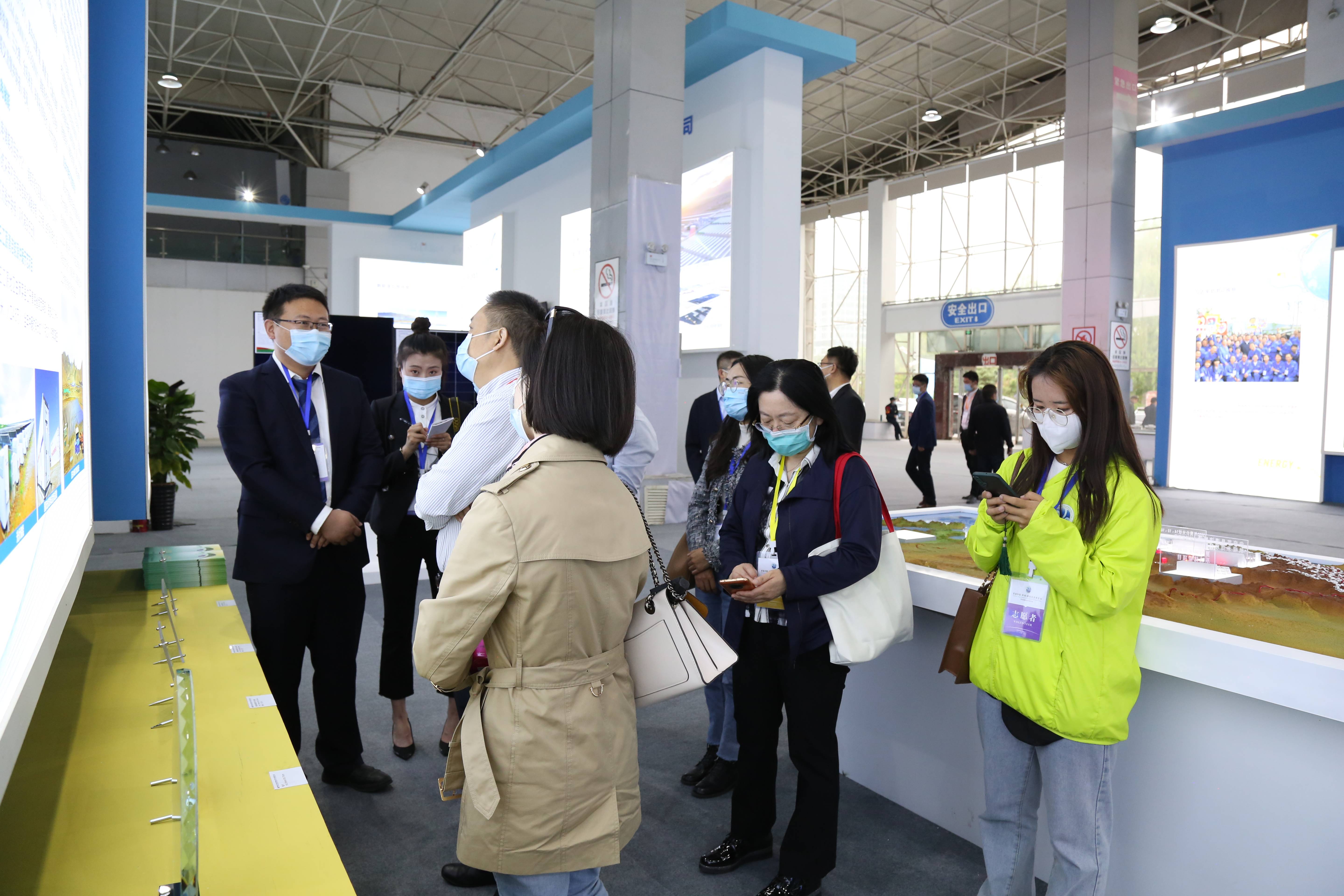 黄河公司为首届中国（青海）国际生态博览会添彩加绿