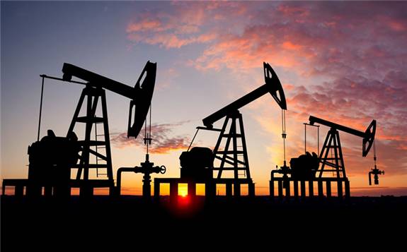 俄罗斯财会商会主席阿列克谢：全球石油消费或将在10年内达到峰值