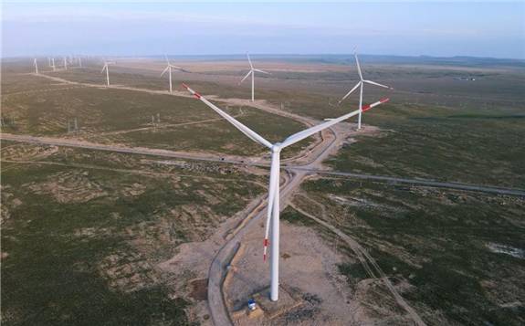 中哈合资中亚最大风力发电站全容量并网