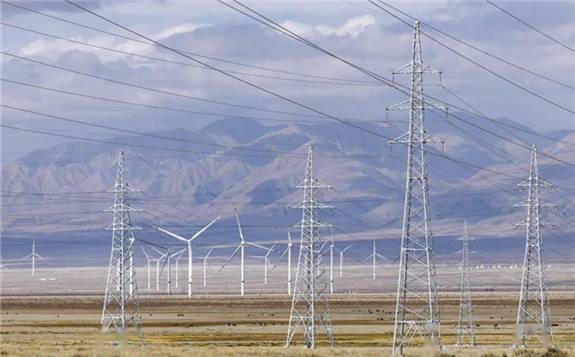 黃河公司海南州1300兆瓦風電場獲“青海省綠色示范工程”   