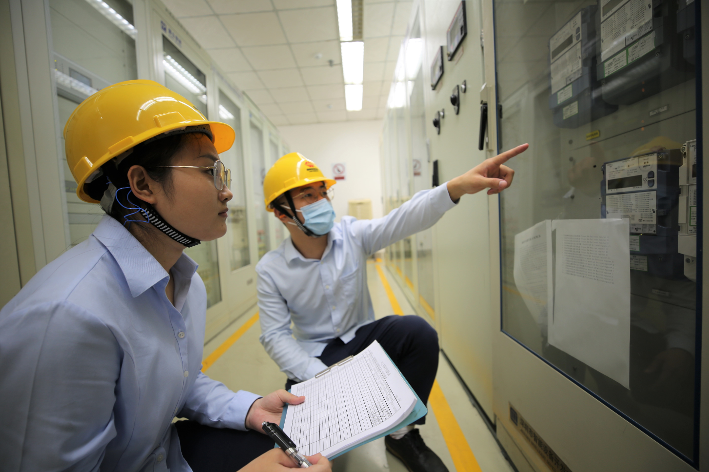 国能（福州）热电有限公司送上入职“礼包”为新员工充电