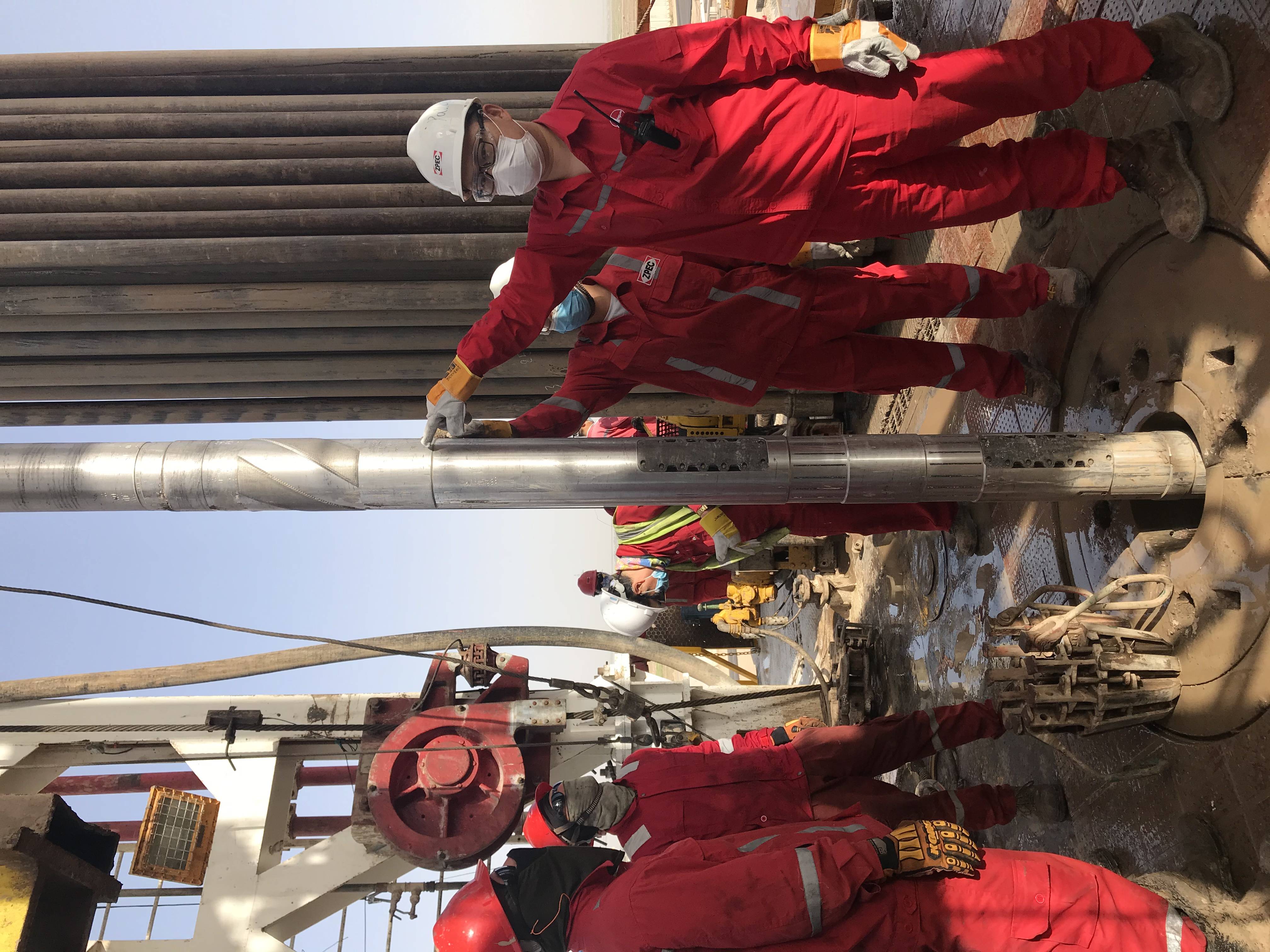 中曼伊拉克马油项目第三口大位移丛式井开钻